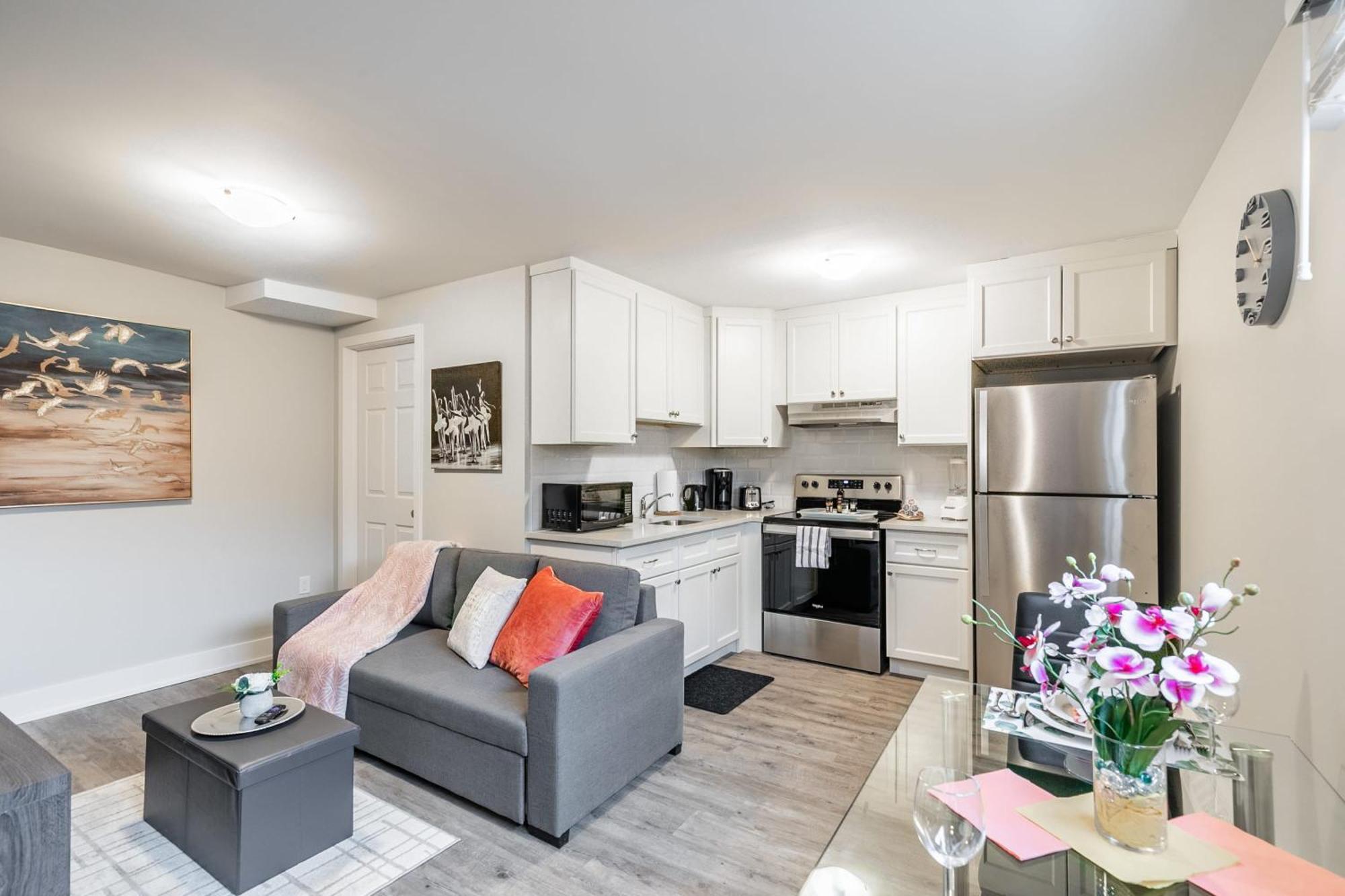 1Br Basement Condo - James Street Hamilton Buitenkant foto